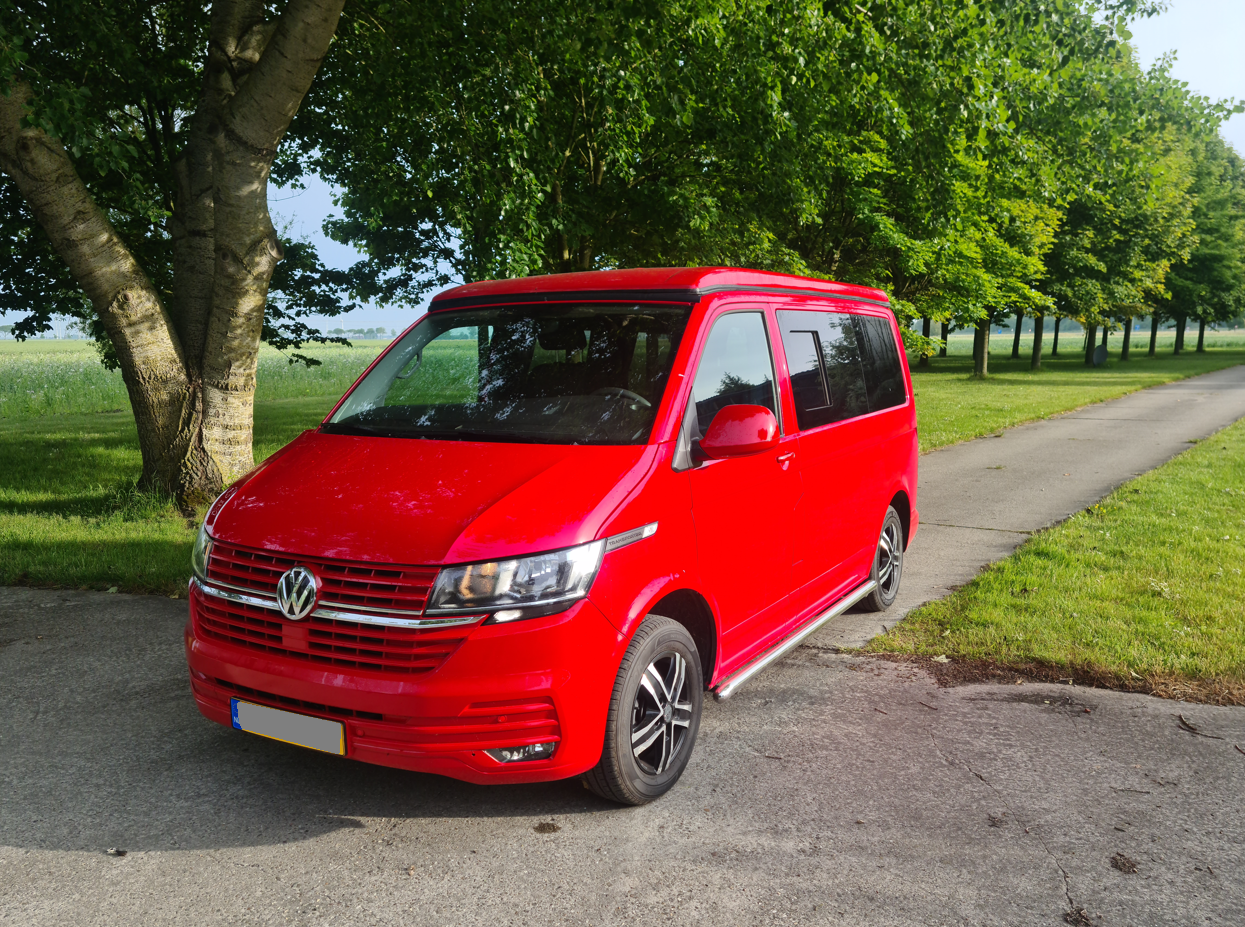 Geknipt 2 met kentekenplaat bedekking